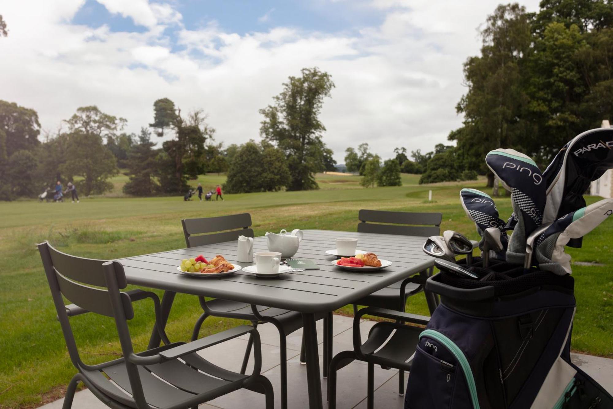 Schloss Roxburghe, Part Of Destination By Hyatt מראה חיצוני תמונה The 18th at The Grove