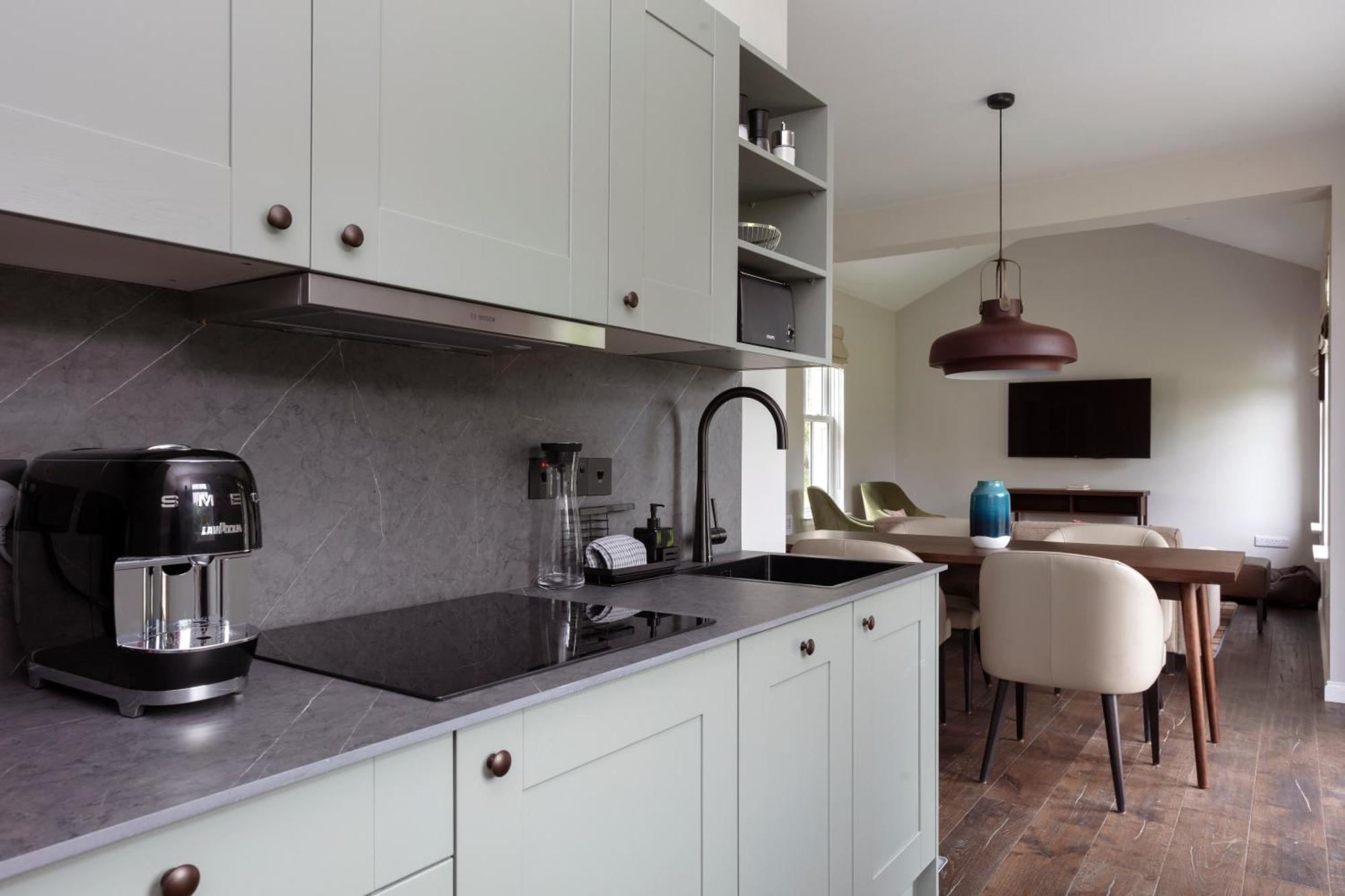 Schloss Roxburghe, Part Of Destination By Hyatt מראה חיצוני תמונה A kitchen with a single-control tap