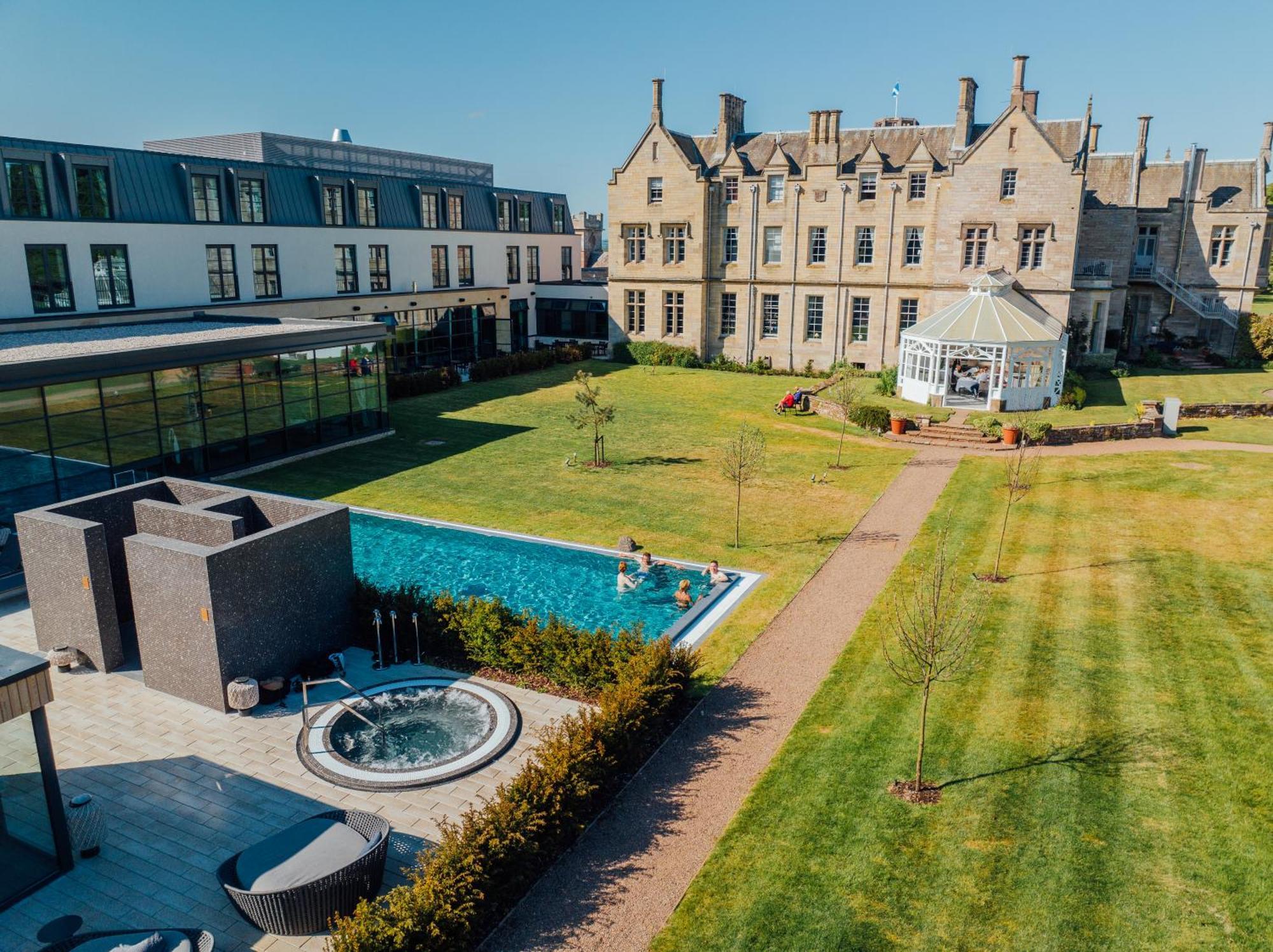 Schloss Roxburghe, Part Of Destination By Hyatt מראה חיצוני תמונה The hotel's spa